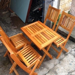 Bàn ghế 1